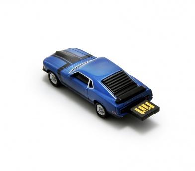 AutoDrive 1970 Ford Mustang 32GB Flash Drive - GadgetiCloud
