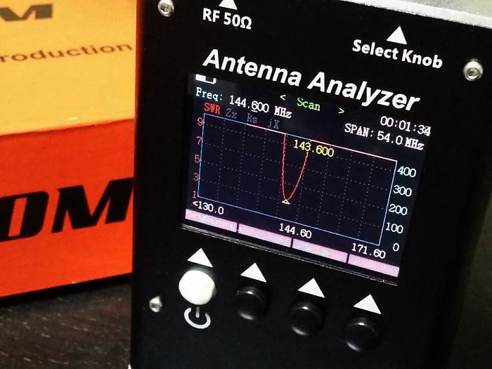 SURECOM Antenna Analyzer SA250  132-173 200-260 400-519MHz - GadgetiCloud